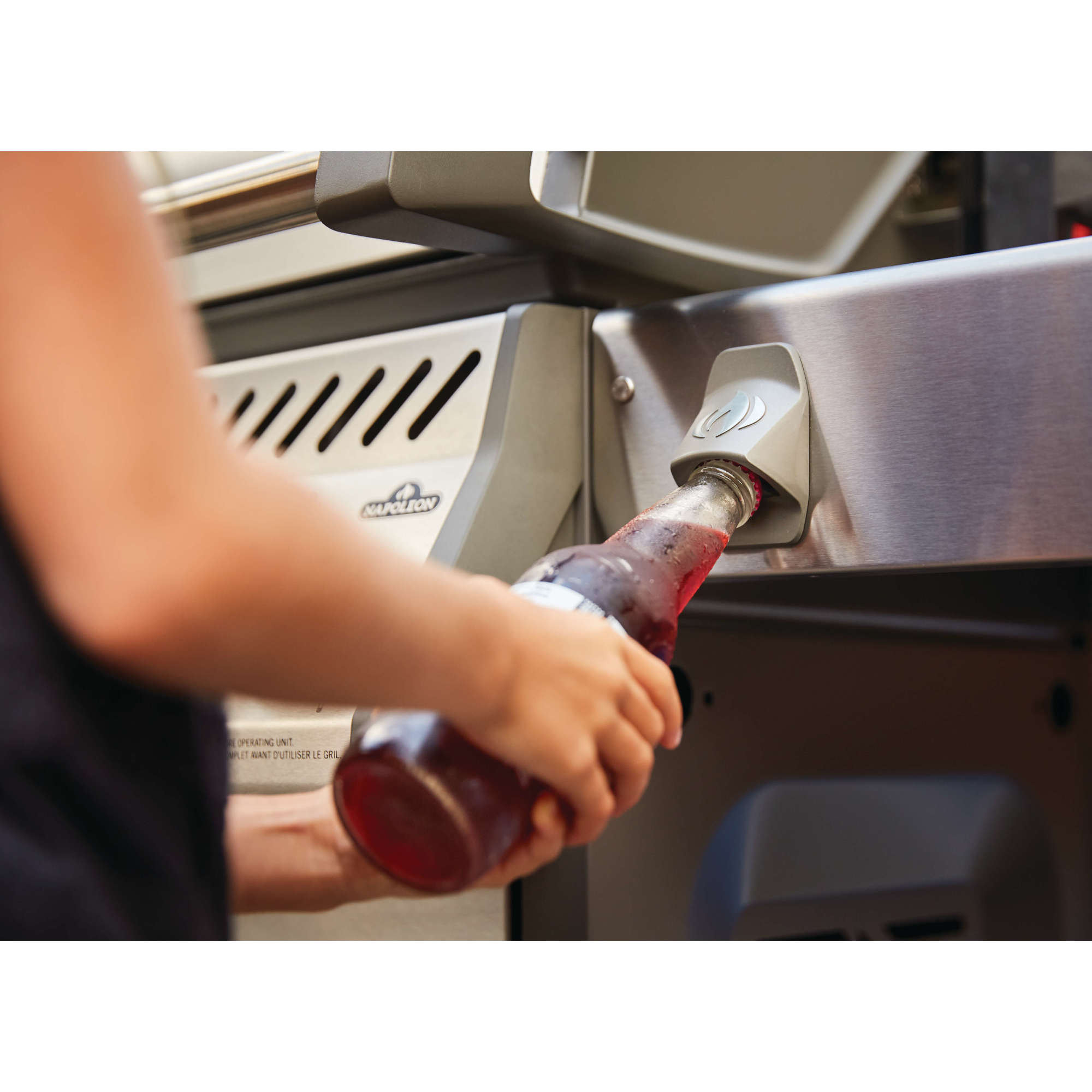 Napoleon Rogue® XT 425 Propane Gas Grill with Infrared Side Burner, Stainless Steel